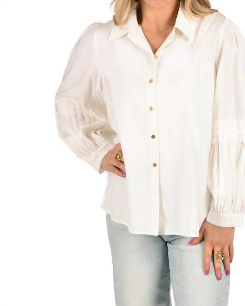 Front of a model wearing a size LARGE Oxford Shirt in Linen White in Linen White by Emily McCarthy. | dia_product_style_image_id:345921